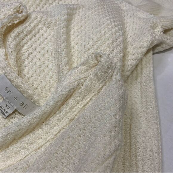 Eri + ALI Anthropologie Long Sleeve Knit V Neck Ivory - Picture 5 of 7